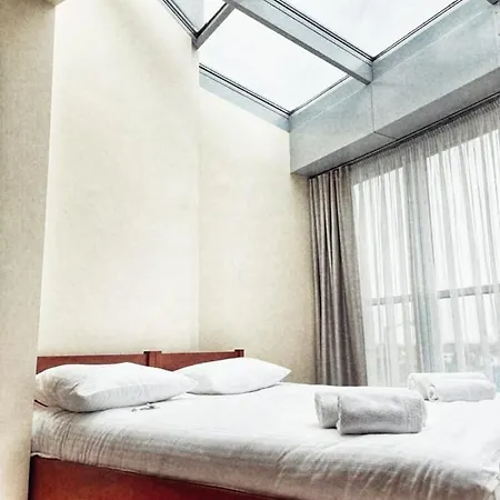 Hotel I Restauracja W Luboniu 2*