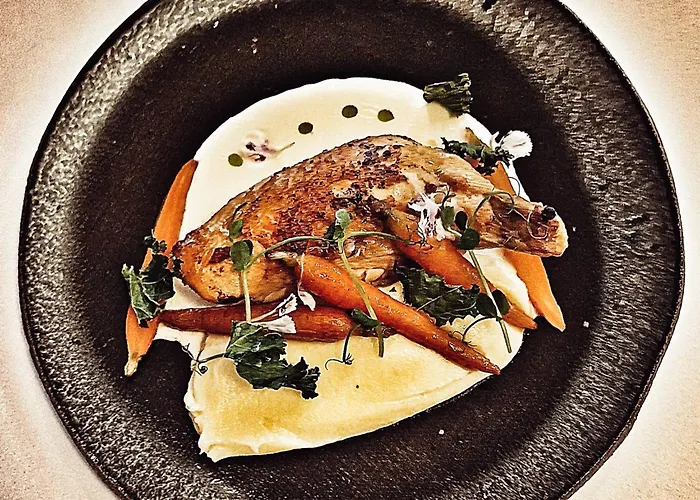 I Restauracja W Luboniu فندق 2*