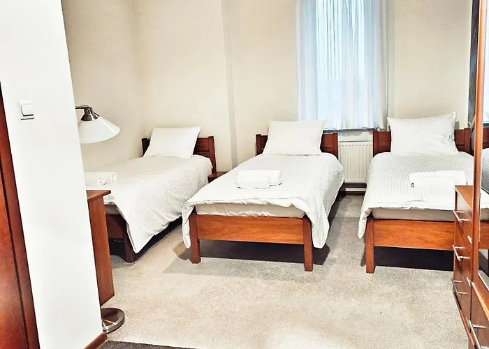 I Restauracja W Luboniu Hotel 2*