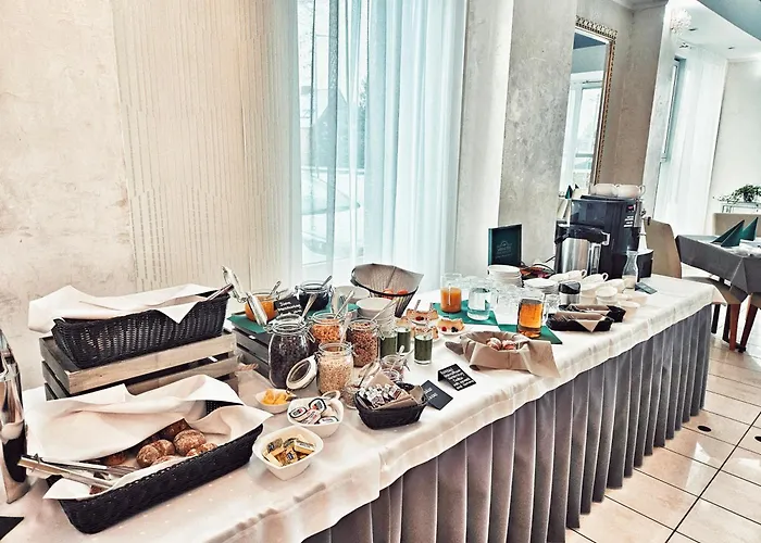 I Restauracja W Luboniu 2* Luboń