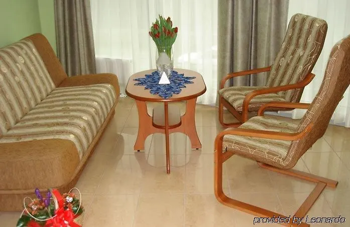 I Restauracja W Luboniu Hotel